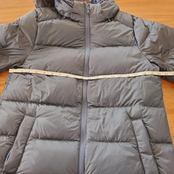 Lands' End Womens Wide Channel Down Jacket Down Filled Size S Blue Outdoors - Picture 8 of 14